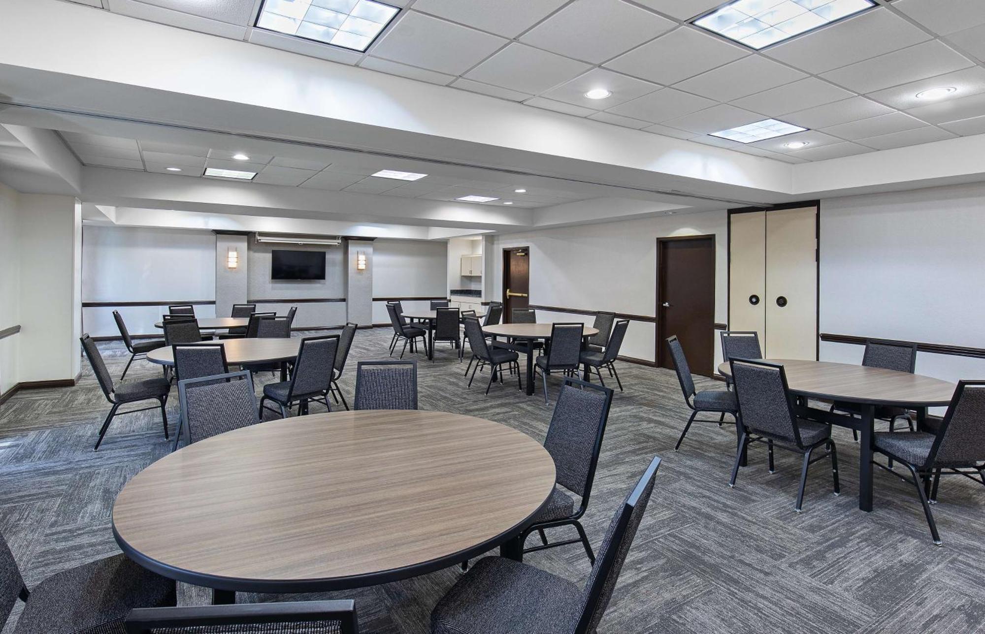 Hyatt Place Louisville-East Esterno foto