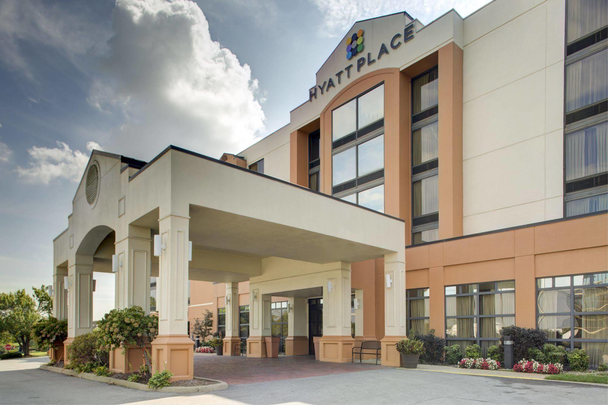 Hyatt Place Louisville-East Esterno foto